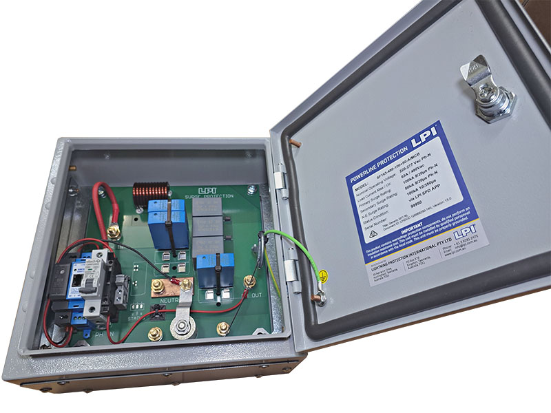 Tủ Cắt lọc sét 1 pha 63A 3 Tủ cắt lọc sét 1 pha 63A , SF163-480-100+50-AIMCB, Chống sét LPI