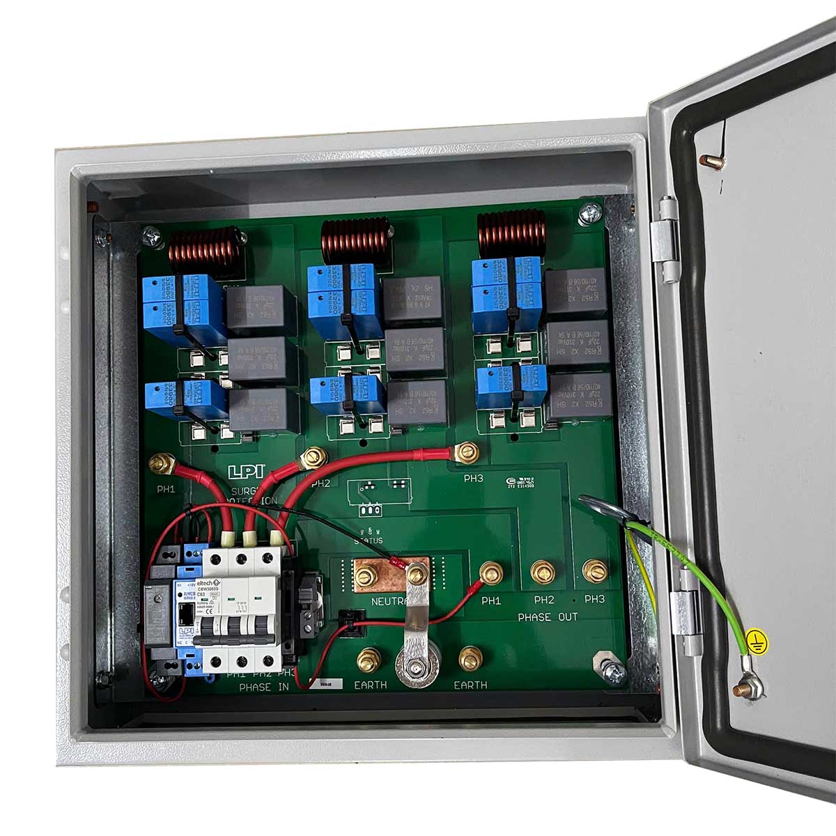 Tủ cắt lọc sét 3 pha 63A 4 SF363 1